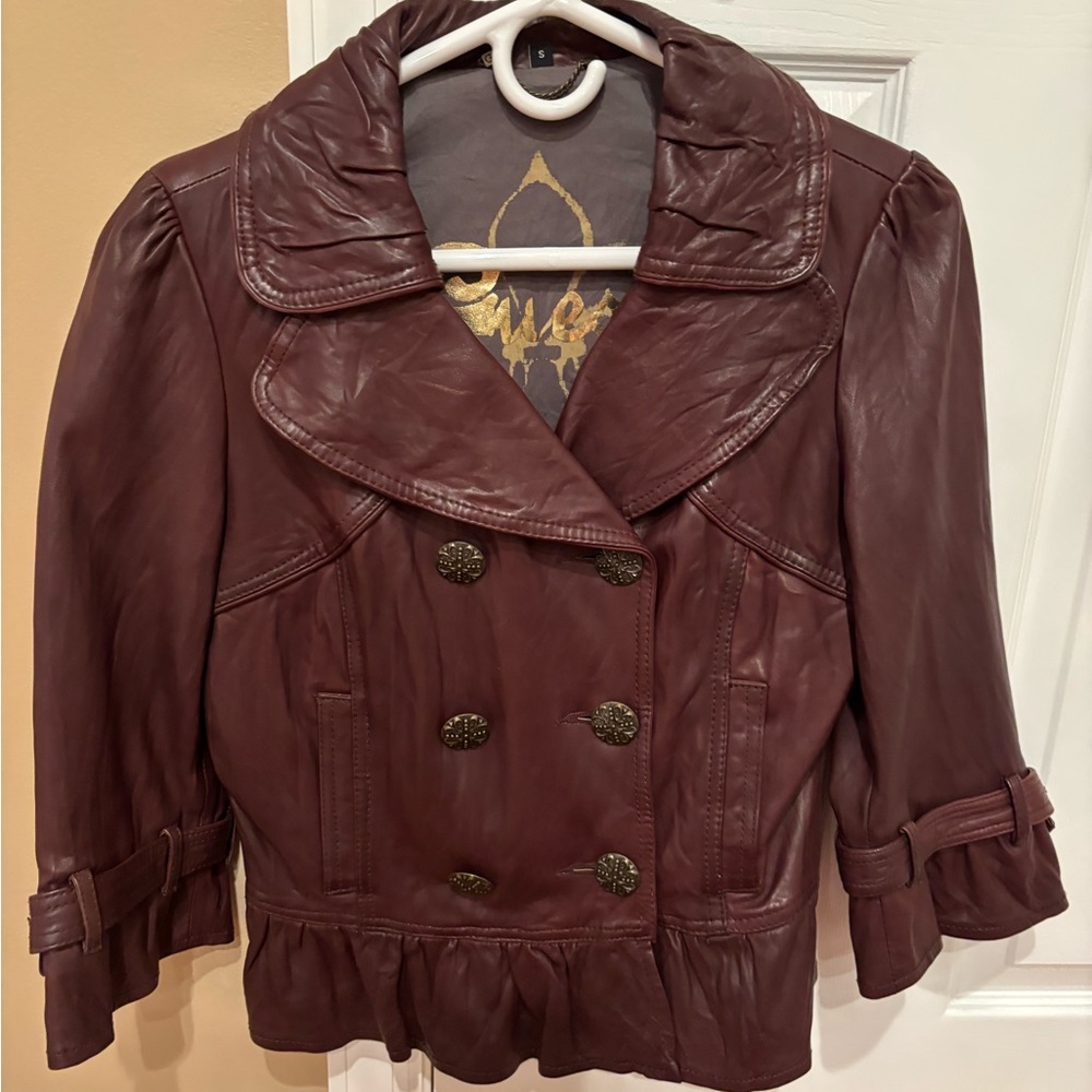 VINTAGE GUESS 100% LEATHER DOUBLE BREASTED JACKET - BURGUNDY SIZE SMALL